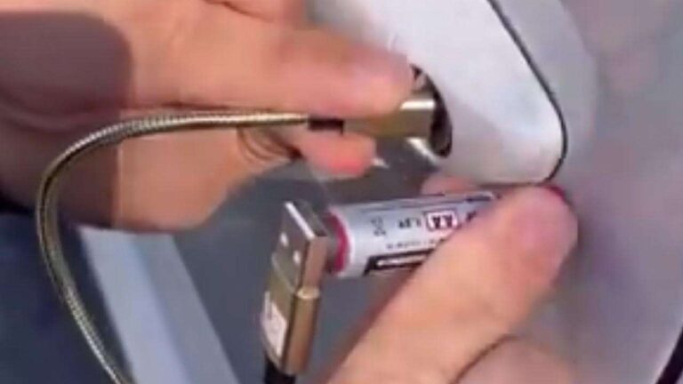 فتح سيارات مبارك الكبير بالكويت