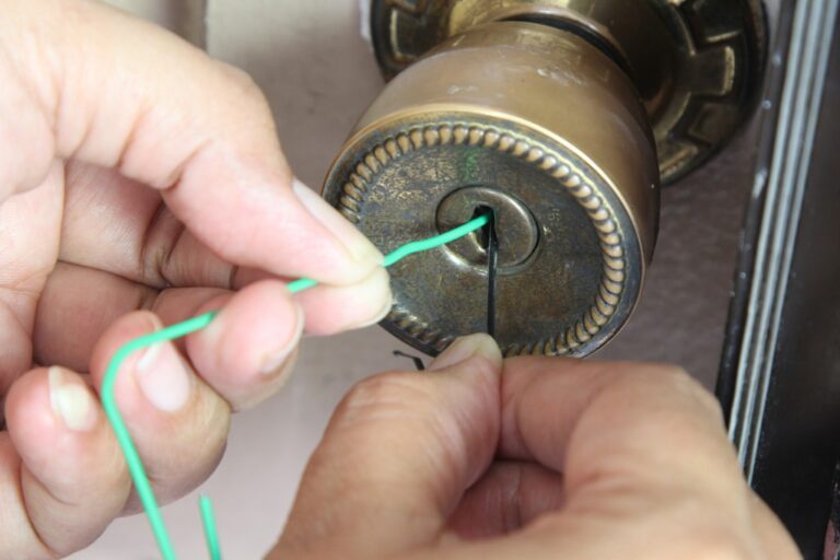 فتح قفل الباب بالكويت