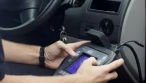 فني مفاتيح السالمية